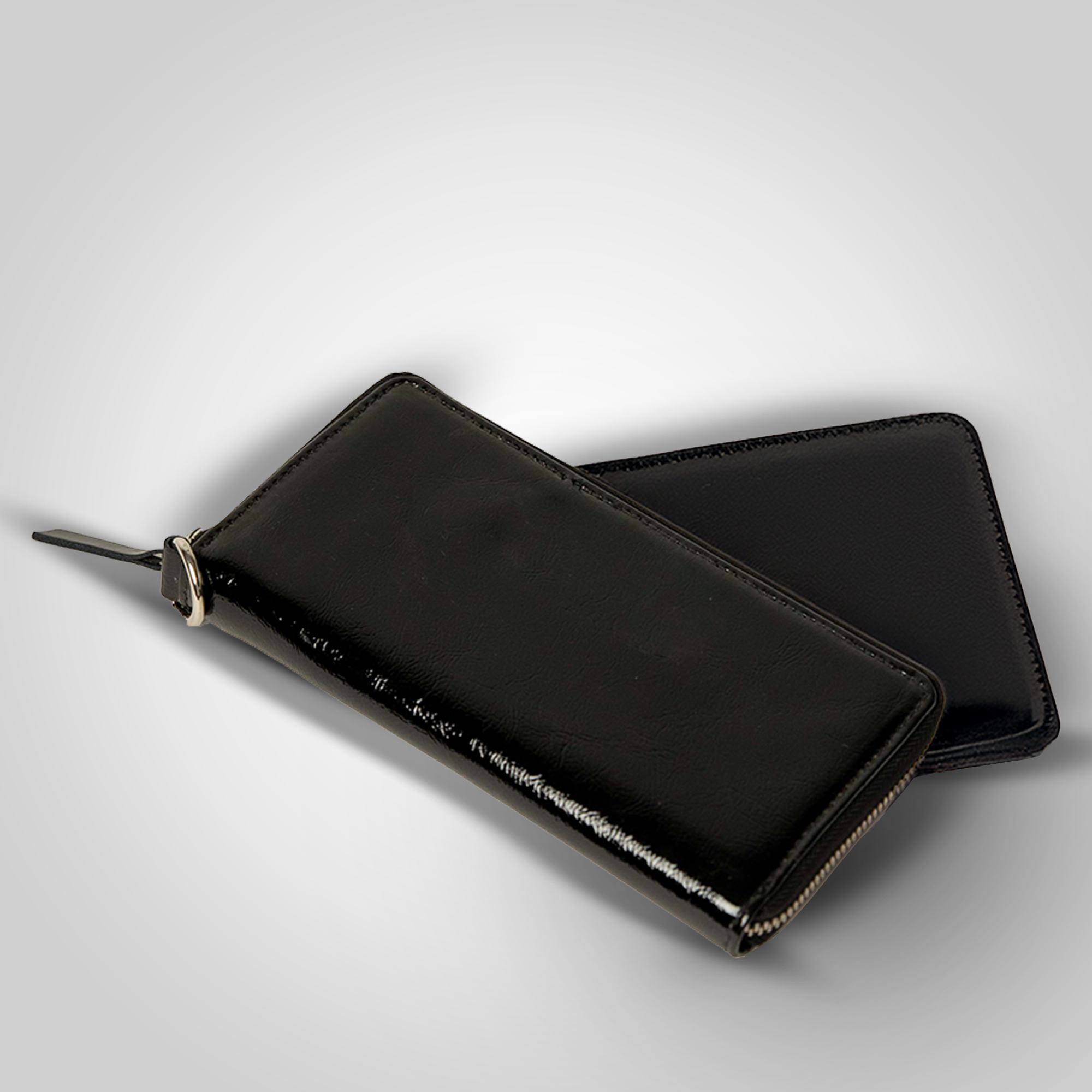 The Clutch — Effortless Sophistication in Motion